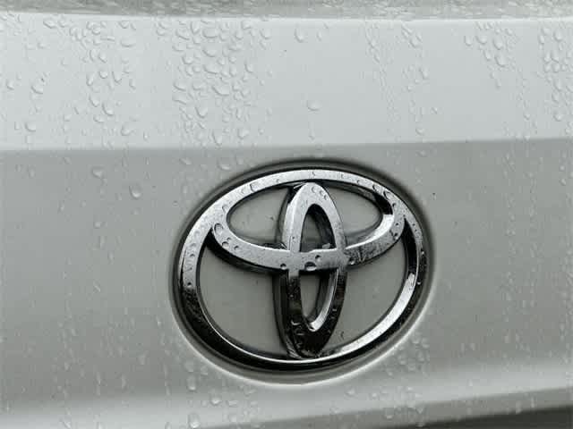 Thumbnail: 2023 Toyota Highlander - 27