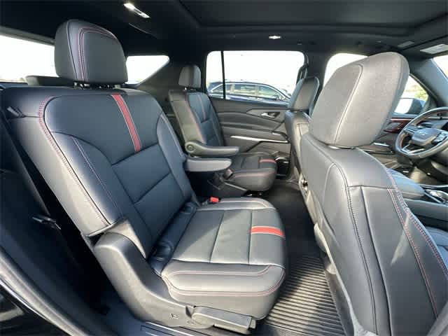 Thumbnail: 2024 Chevrolet Traverse - 28