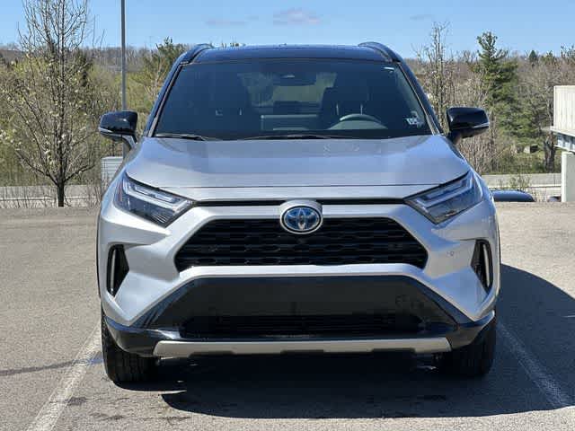 Thumbnail: 2023 Toyota RAV4 - 21