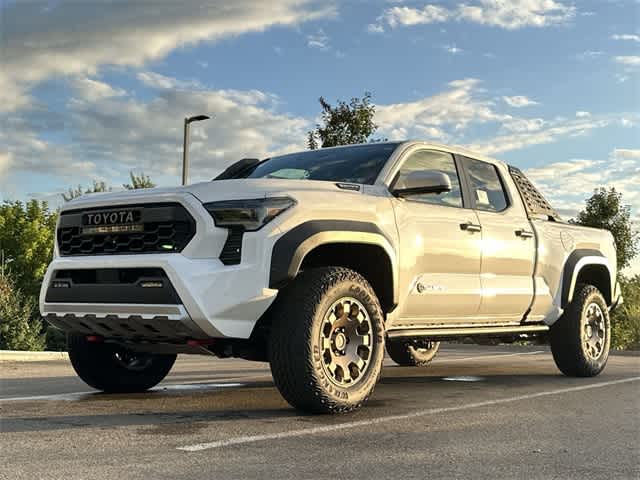 Thumbnail: 2025 Toyota Tacoma - 25