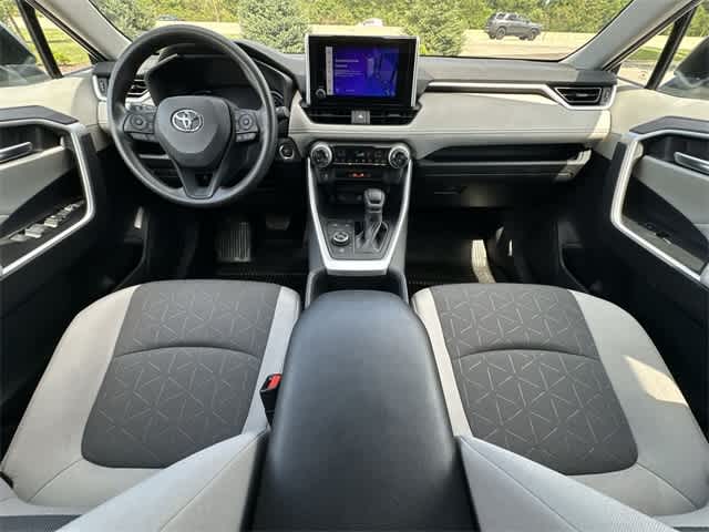 Thumbnail: 2024 Toyota RAV4 - 20