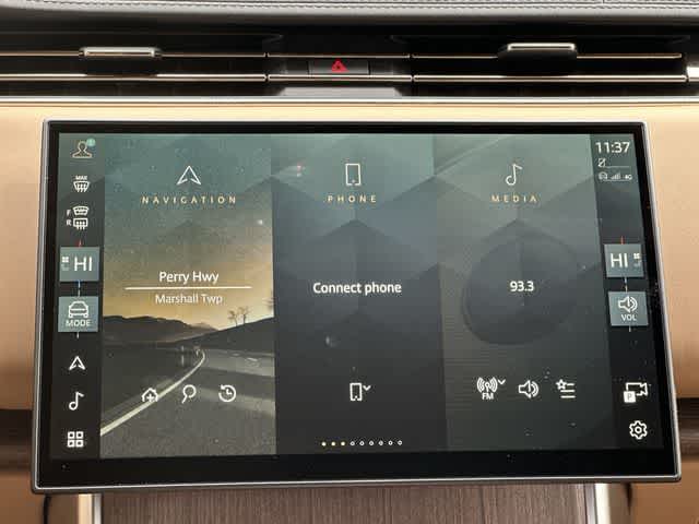 Thumbnail: 2025 Land Rover Range Rover - 14