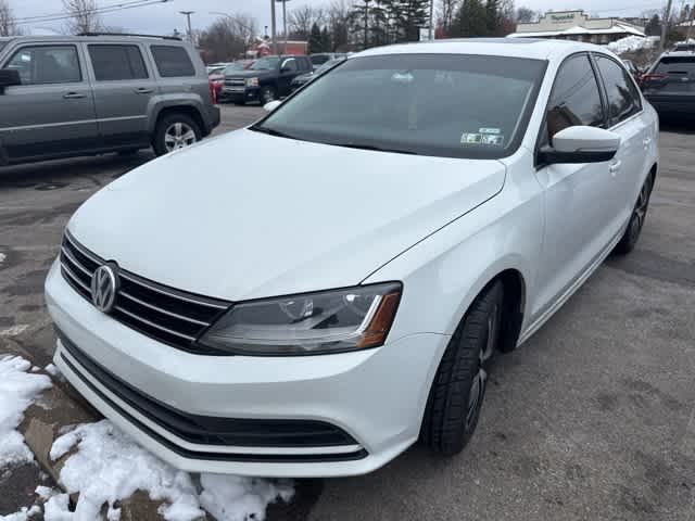 Thumbnail: 2017 Volkswagen Jetta - 1