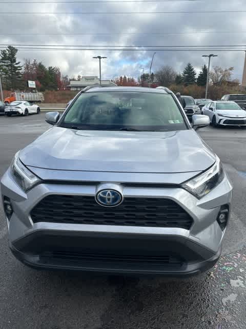 Thumbnail: 2022 Toyota RAV4 - 1