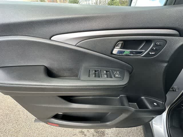 Thumbnail: 2023 Honda Ridgeline - 18