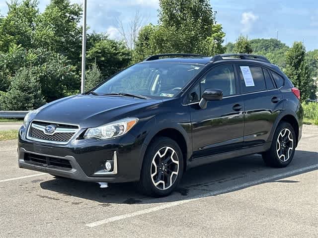 Thumbnail: 2017 Subaru Crosstrek - 1