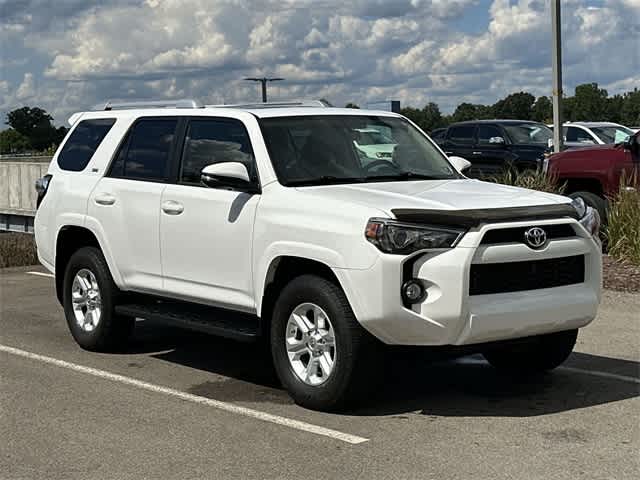 Thumbnail: 2016 Toyota 4Runner - 21