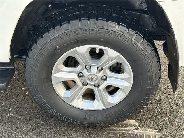 Thumbnail: 2021 Toyota 4Runner - 5