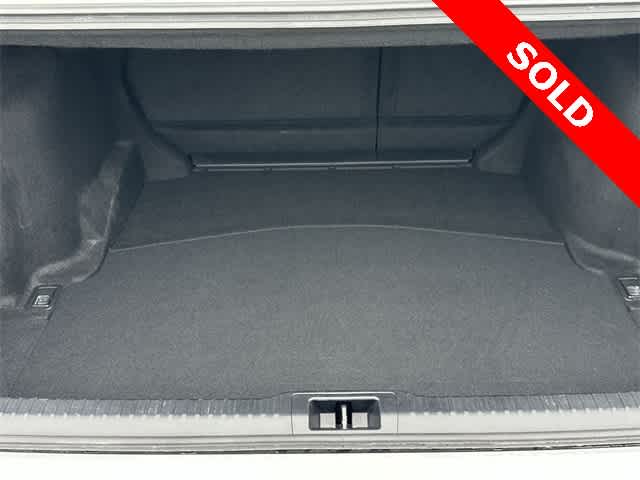 Thumbnail: 2022 Lexus IS - 26