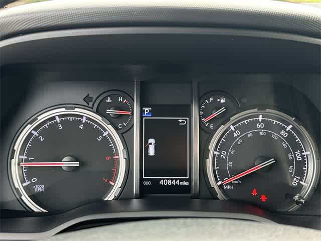 Thumbnail: 2021 Toyota 4Runner - 6