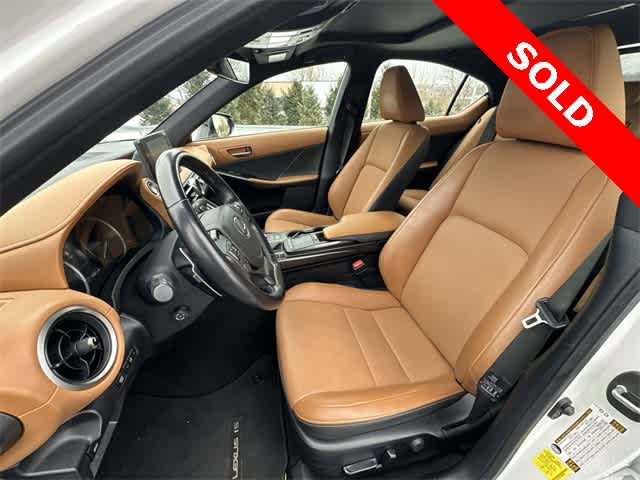 Thumbnail: 2022 Lexus IS - 18