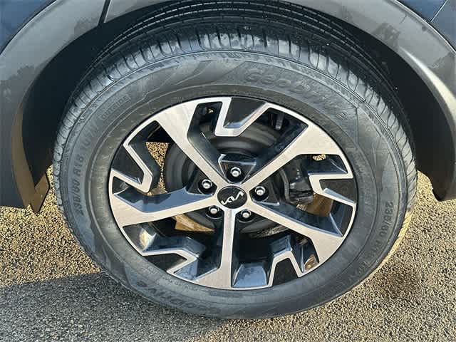 Thumbnail: 2023 Kia Sportage - 5