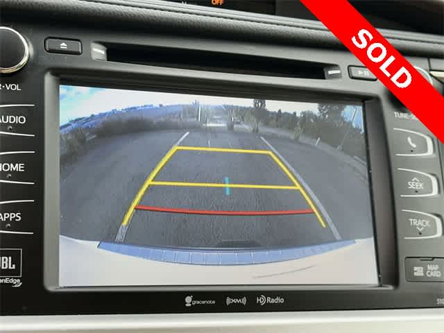 Thumbnail: 2018 Toyota Highlander - 15