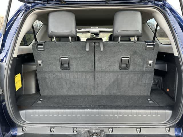 Thumbnail: 2022 Toyota 4Runner - 24