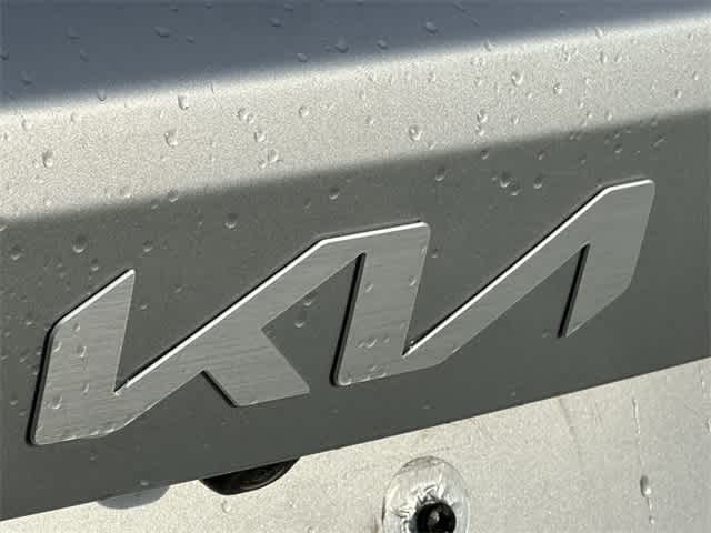 Thumbnail: 2023 Kia Sorento - 31