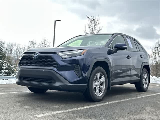 Thumbnail: 2023 Toyota RAV4 - 20