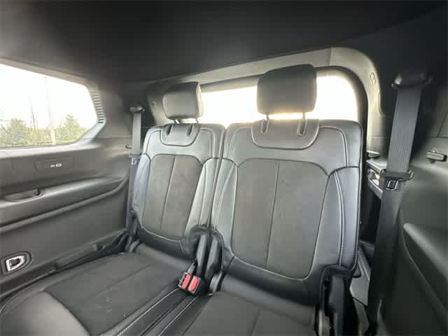 Thumbnail: 2023 Jeep Grand Cherokee - 26