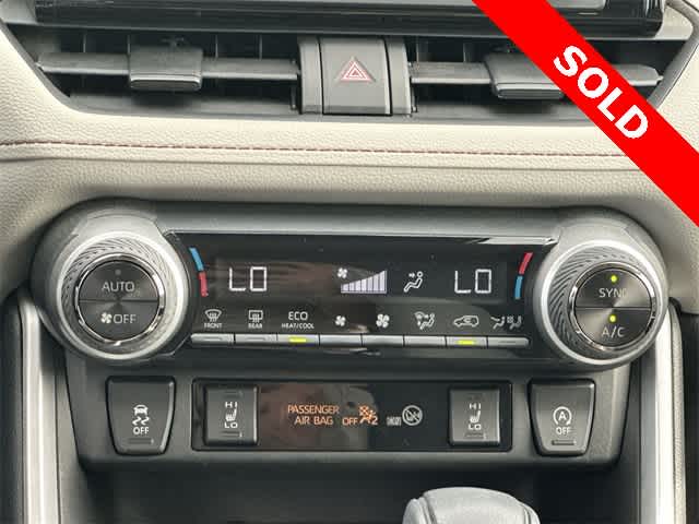 Thumbnail: 2022 Toyota RAV4 - 14