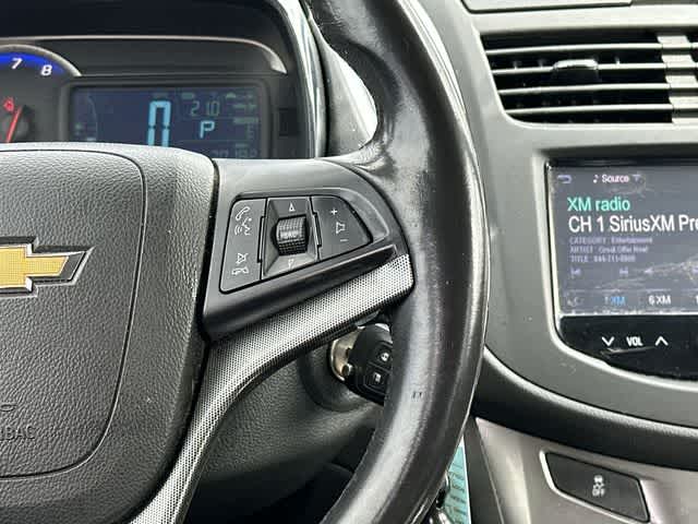 Thumbnail: 2016 Chevrolet Trax - 10