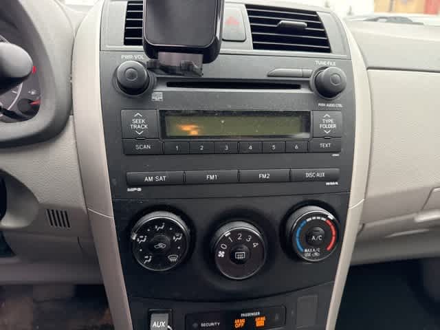 Thumbnail: 2009 Toyota Corolla - 9