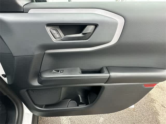 Thumbnail: 2023 Ford Bronco Sport - 22