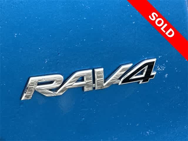 Thumbnail: 2017 Toyota RAV4 - 18