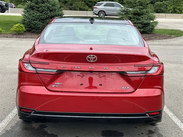 2025 Toyota Camry XLE 4