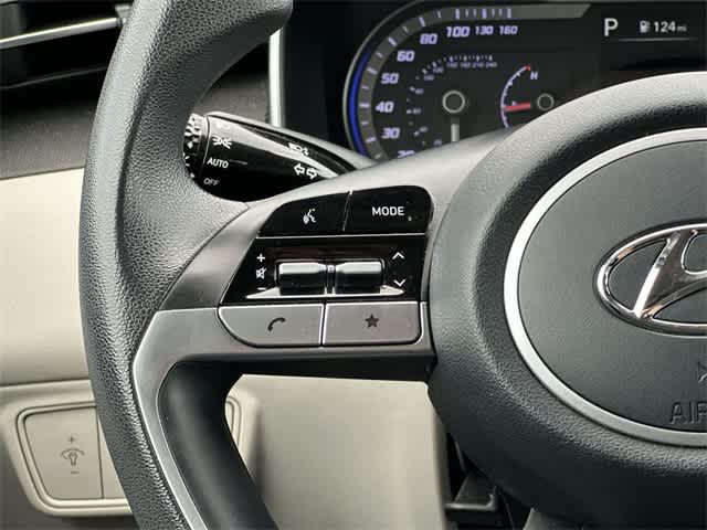 Thumbnail: 2022 Hyundai Tucson - 8
