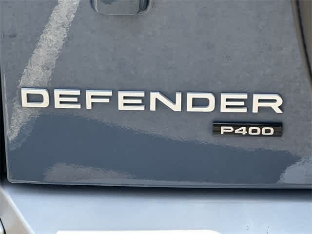 Thumbnail: 2022 Land Rover Defender - 29