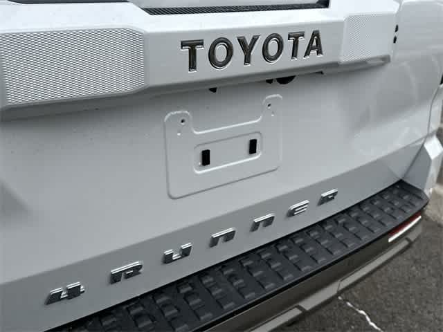 Thumbnail: 2025 Toyota 4Runner - 26
