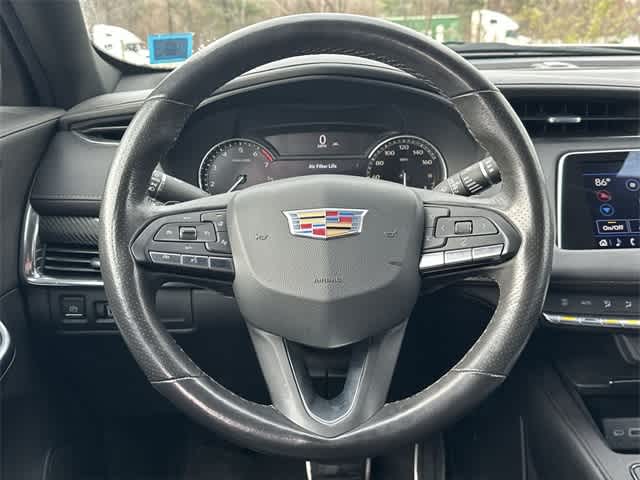 Thumbnail: 2023 Cadillac XT4 - 8