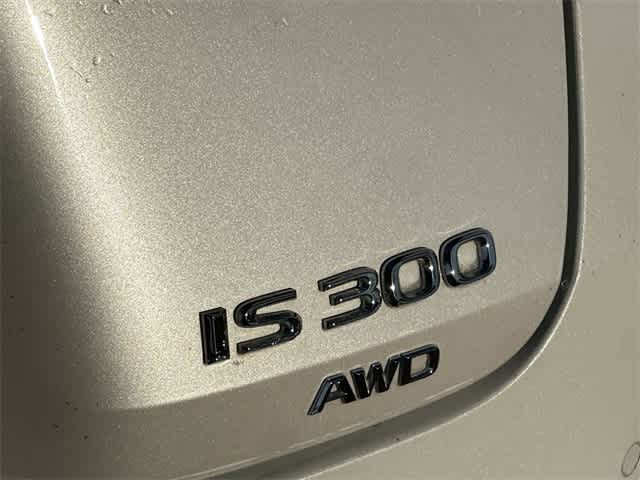 Thumbnail: 2022 Lexus IS - 20