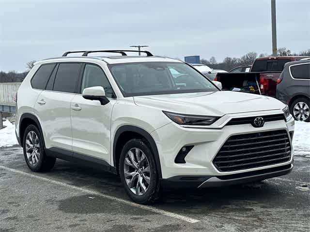 Thumbnail: 2024 Toyota Grand Highlander - 21