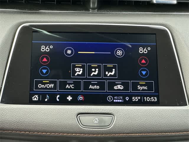 Thumbnail: 2023 Cadillac XT4 - 15