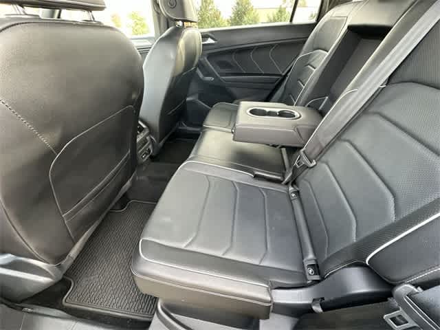 Thumbnail: 2022 Volkswagen Tiguan - 19