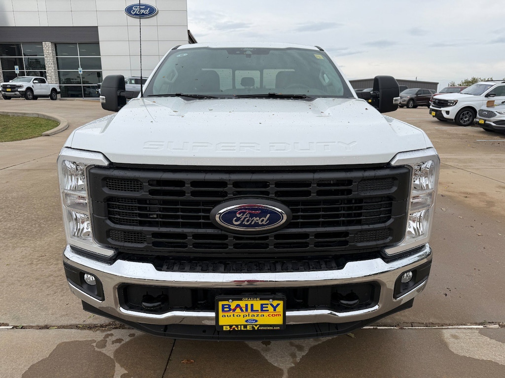 New 2025 Ford F250 XL