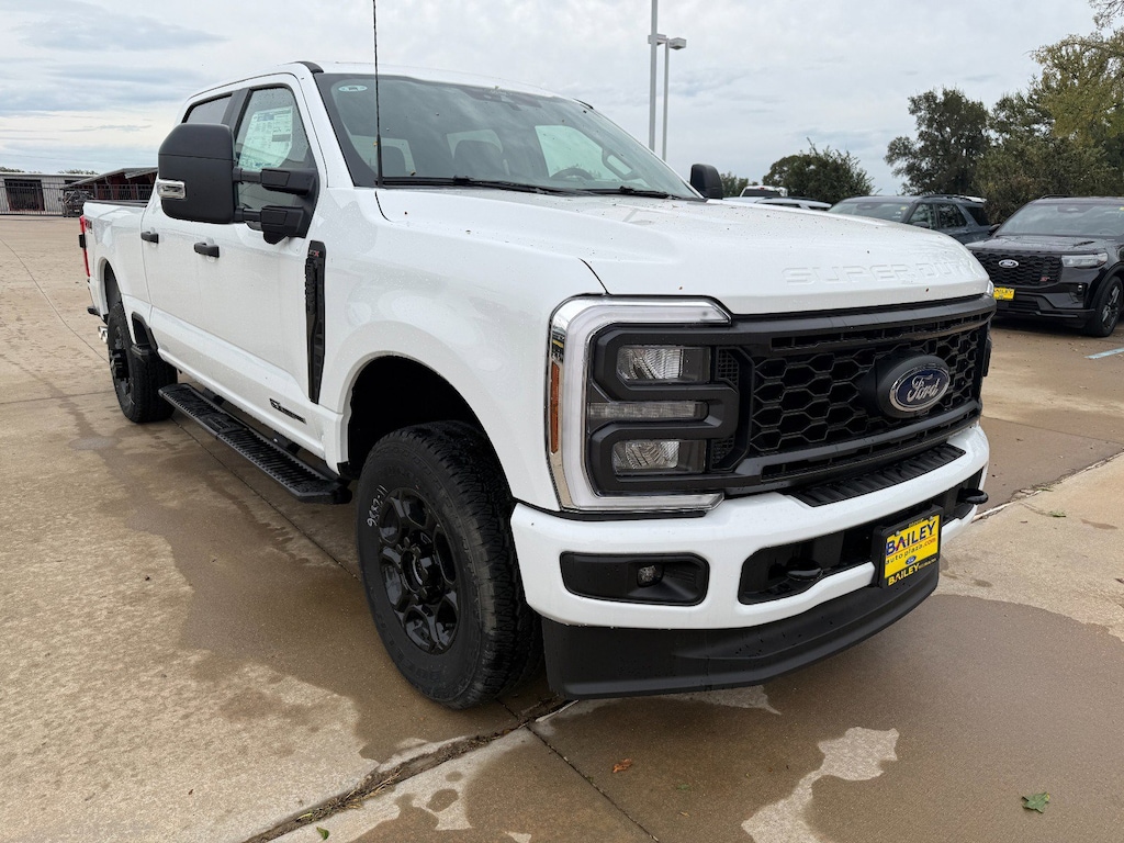 New 2025 Ford F250 XL