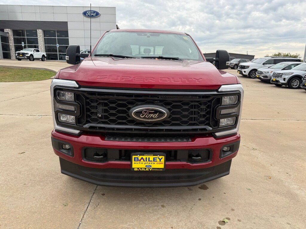 New 2025 Ford F250 XLT