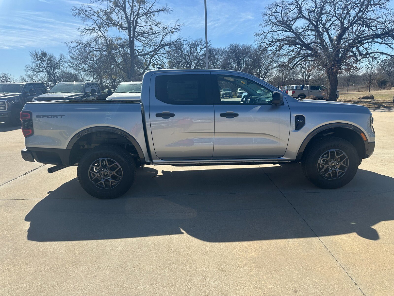 2024 Ford Ranger XLT photo 4