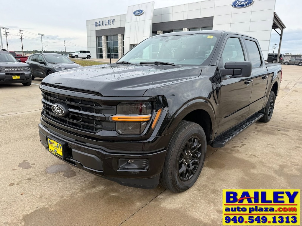 New 2025 Ford F150 XLT XLT 2WD SuperCrew 5.5 Box