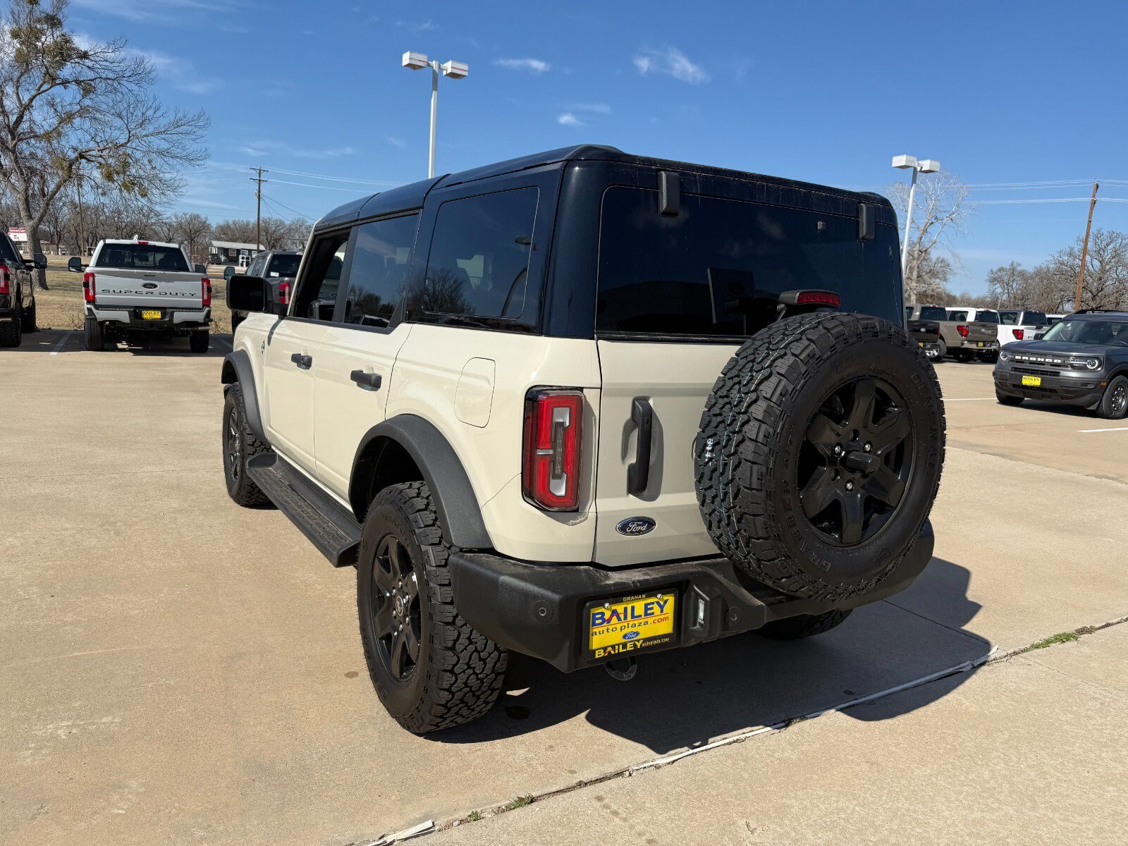 2025 Ford Bronco 4-Door Outer Banks - Photo 7