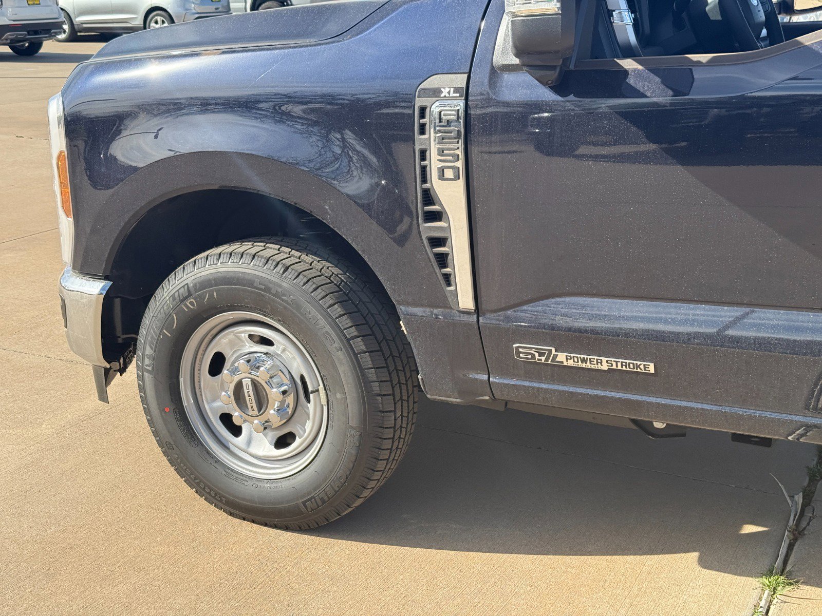 2025 Ford F-250 Super Duty XL - Photo 9