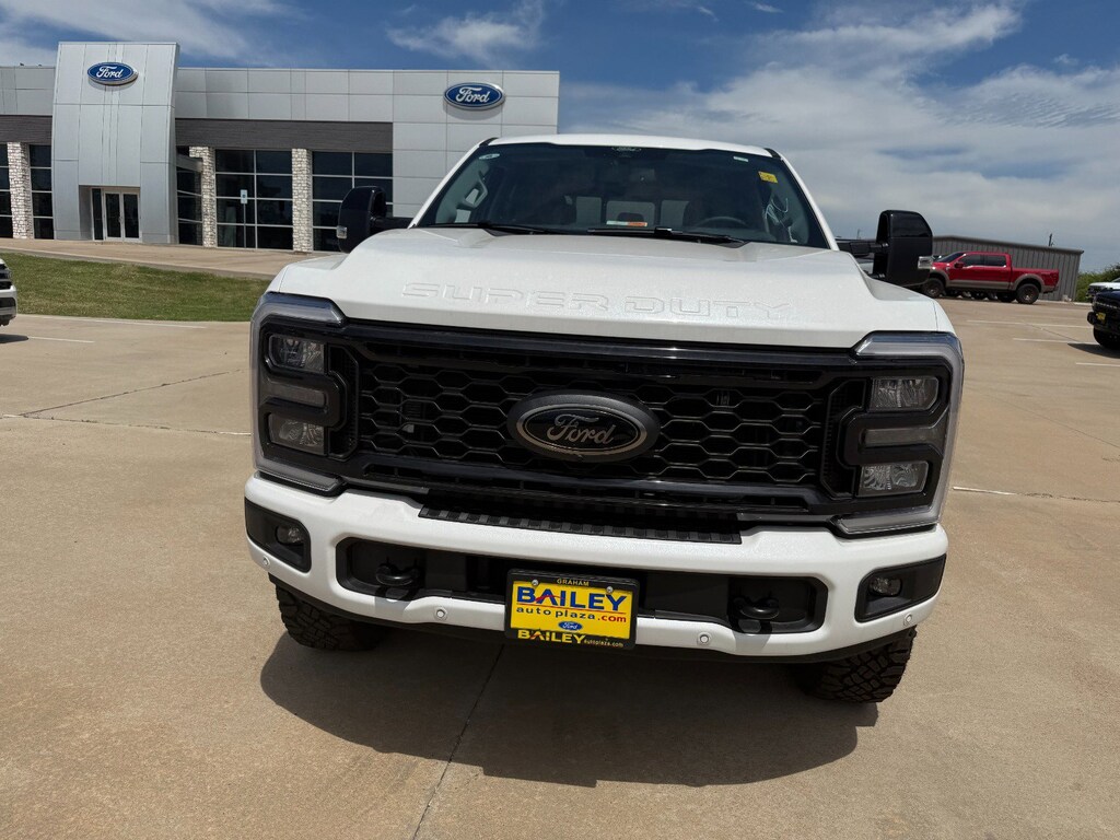 New 2026 Ford F-250 LARIAT