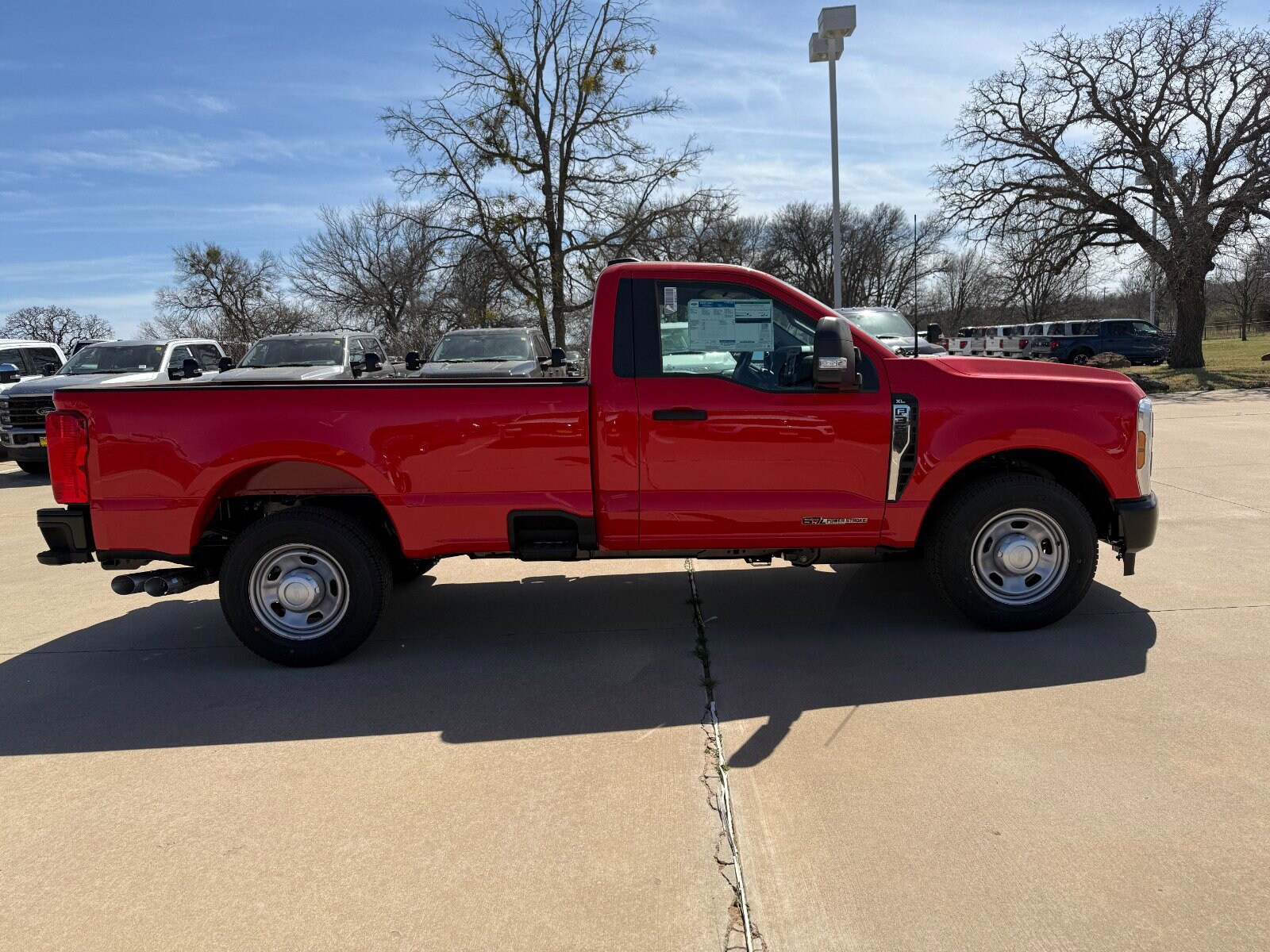 2025 Ford F-350 photo 4