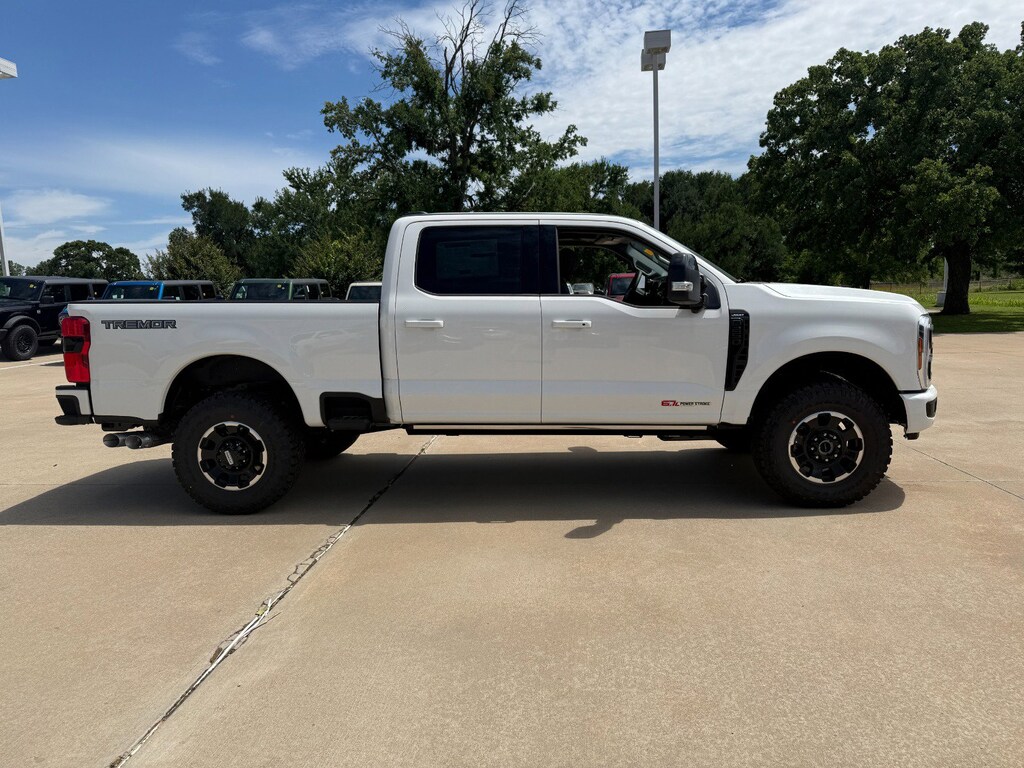 New 2026 Ford F-250 LARIAT