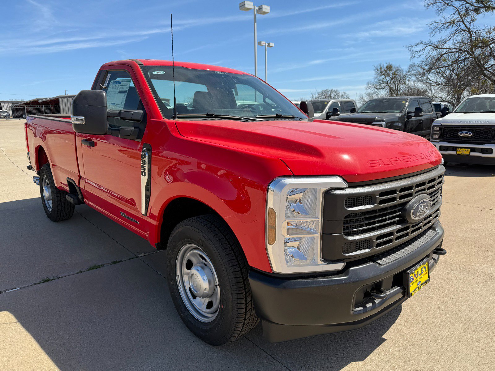 2025 Ford F-350 photo 3