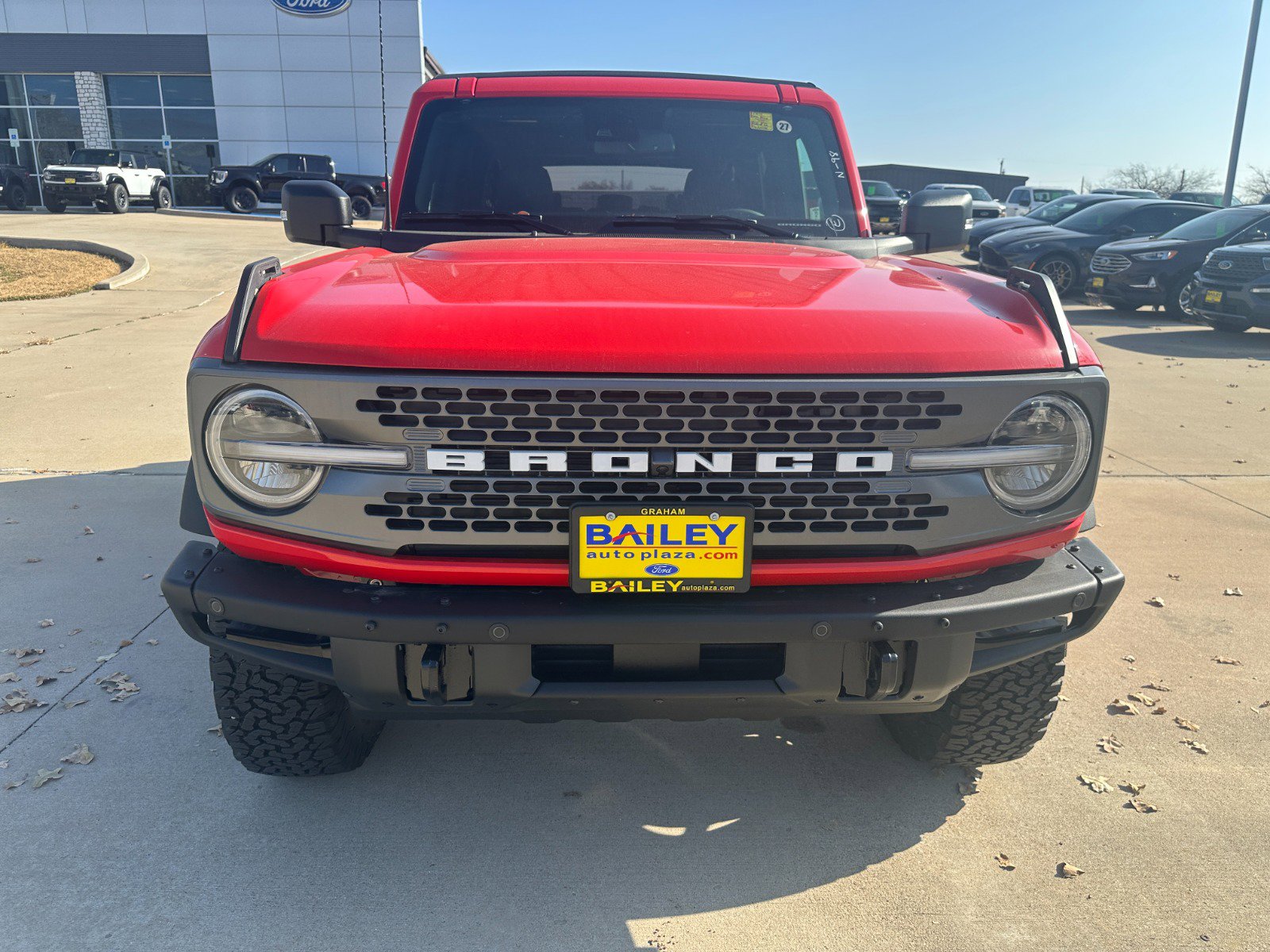 2024 Ford Bronco Badlands photo 2