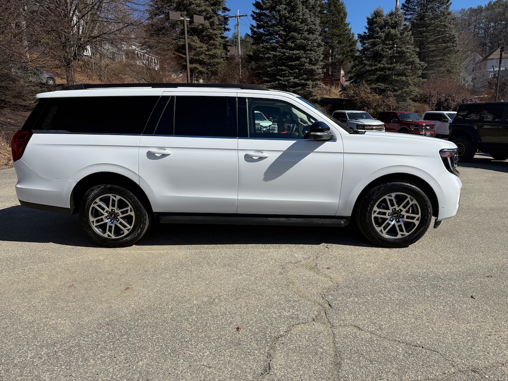 Used 2025 Ford Expedition Max Active SUV