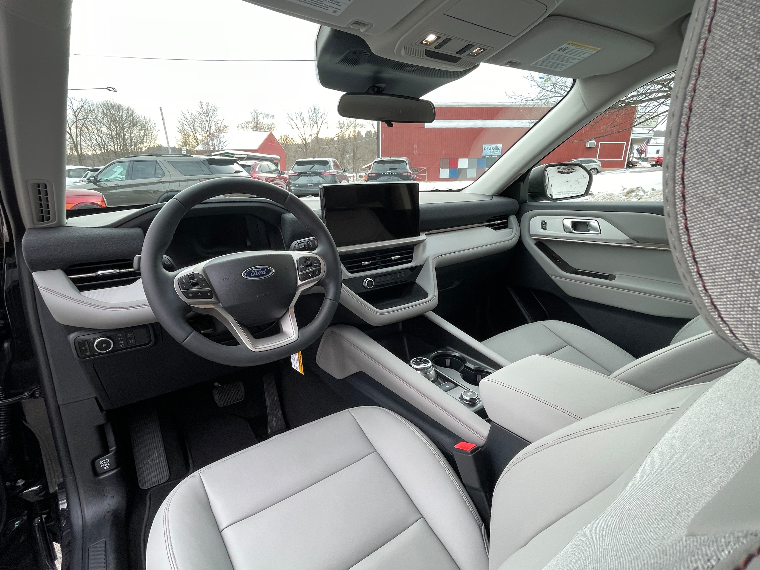 2026 Ford Explorer Active - Photo 12