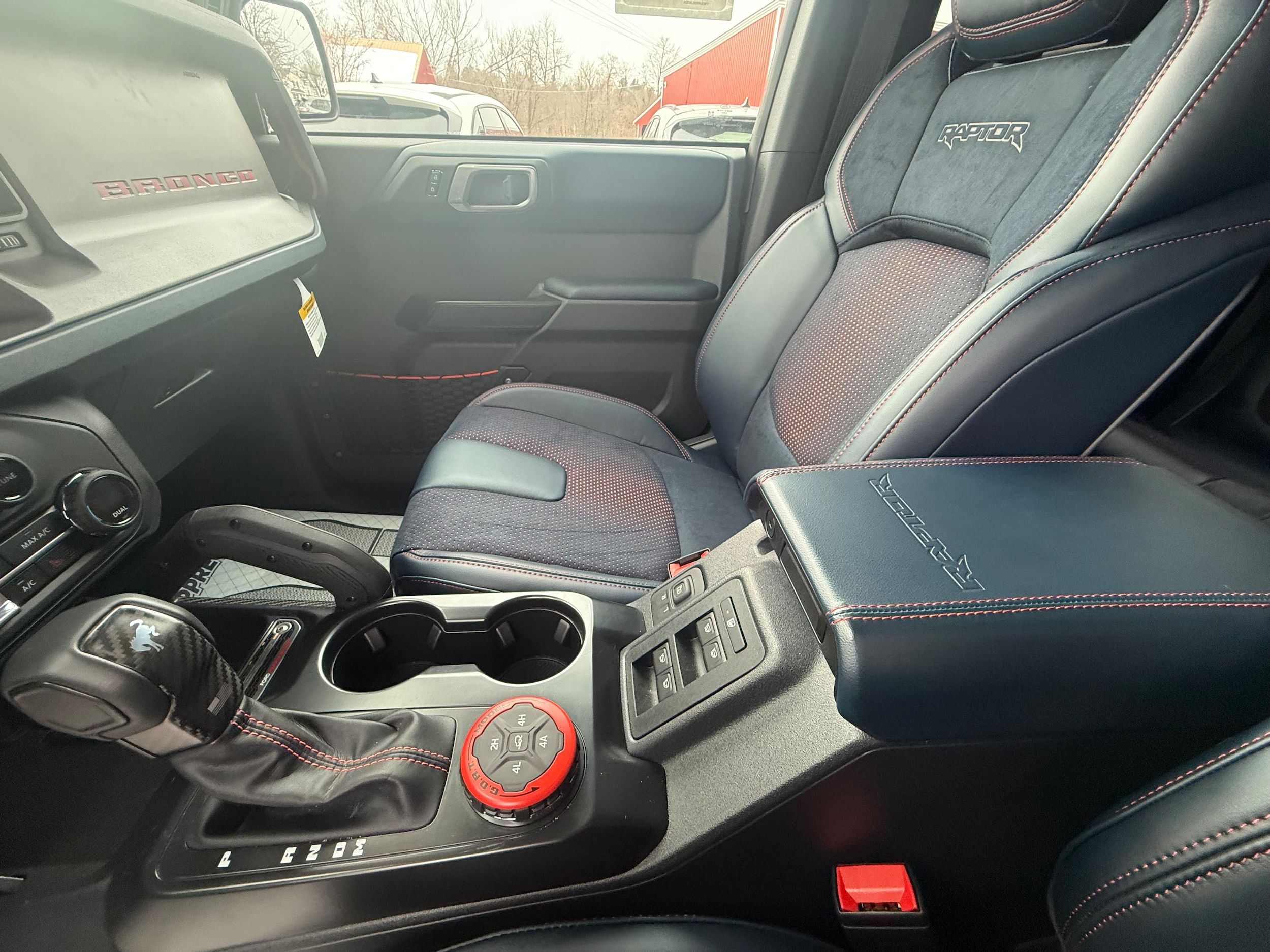 2025 Ford Bronco 4-Door Raptor - Photo 11